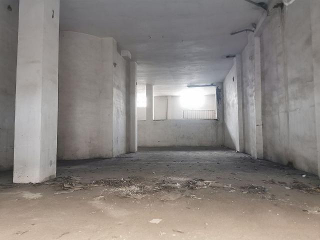 Local comercial en venta en calle De Sant Josep, Manresa, de 158 m² 1 habitación por 65.000