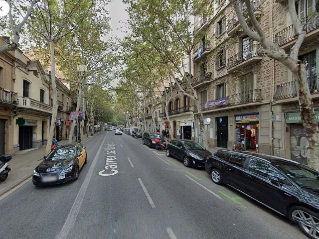 Local comercial en venta en calle De València, Barcelona, de 138 m² 1 habitación por 320.000