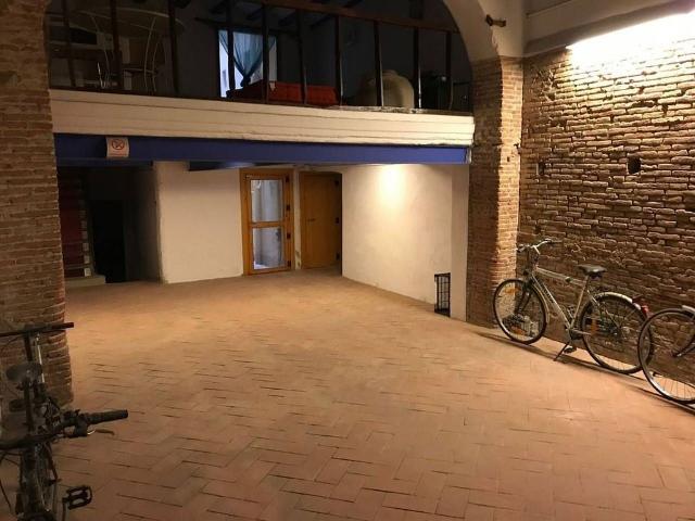 Local comercial en venta en calle Del Nou, Barcelona, de 292 m² por 490.000