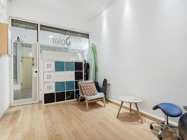 Local comercial en venta en calle Del Concili de Trento, Barcelona, de 45 m² 1 habitación por 75.000