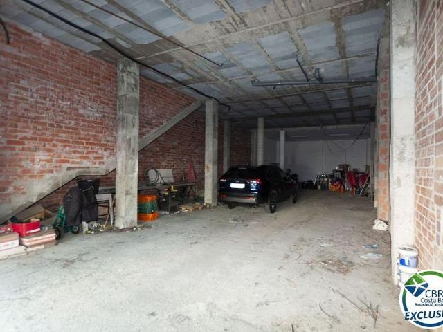 Local comercial en venta en calle Del Doctor Hermenegild Arruga, Roses, de 158 m² 1 habitación por 320.000