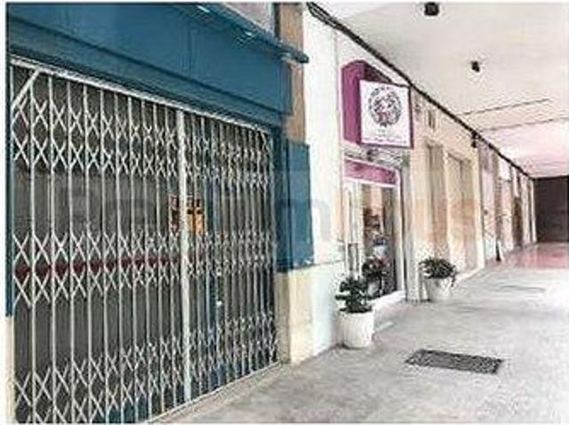 Local comercial en venta en calle Del Pare Gil, Reus, de 172 m² 1 habitación por 75.000