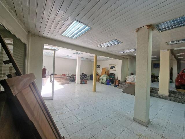 Local comercial en venta en calle Del Terrisser, Sant Feliu de Llobregat, de 725 m² 3 habitaciones por 399.000