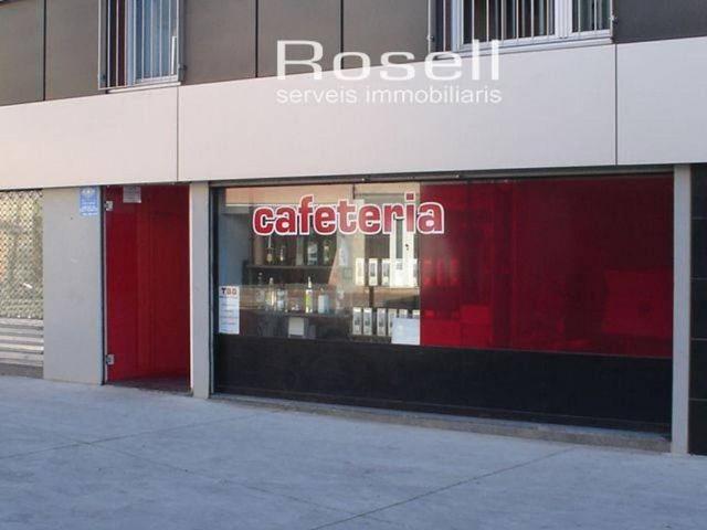 Local comercial en venta en calle Del Vall, Terrassa, de 59 m² por 124.800