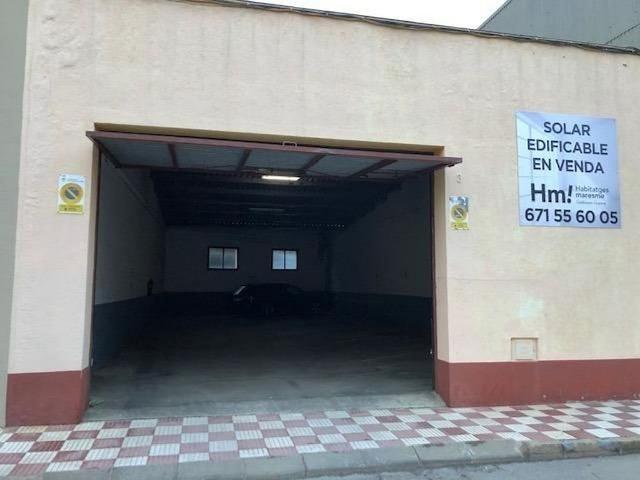 Local comercial en venta en calle Extremadura, Pineda de Mar, de 156 m² por 185.000