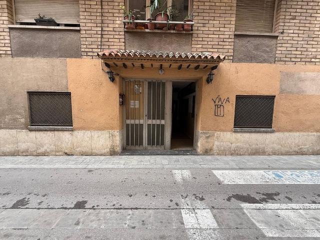 Local comercial en venta en calle Indústria, Valls, de 72 m² 2 habitaciones por 39.060