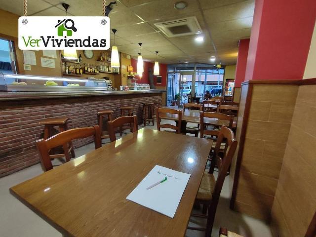 Local comercial en venta en calle Major, Vallirana, de 260 m² 3 habitaciones por 255.000