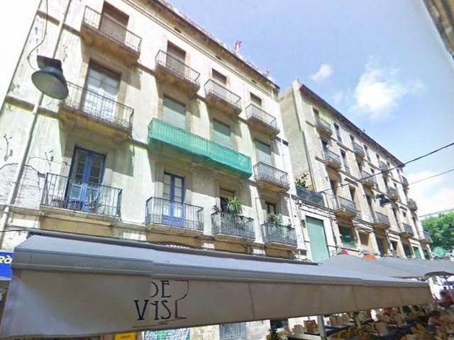 Local comercial en venta en calle Méndez Núñez, Tarragona, de 218 m² por 230.000