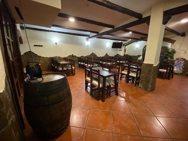 Local comercial en venta en calle S Joan Bta Salle, Manresa, de 300 m² por 65.000