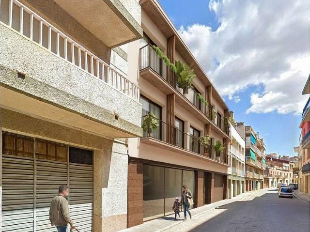 Local comercial en venta en calle Pare Vilaseca, Igualada, de 181 m² por 90.000