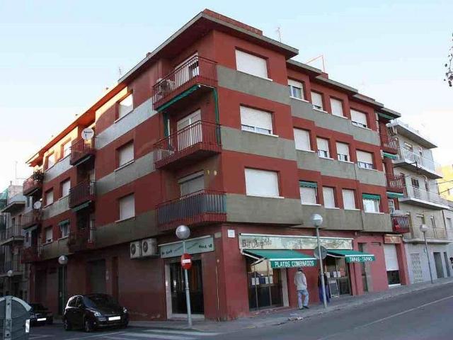 Local comercial en venta en calle Quatre, Tarragona, de 143 m² por 63.400