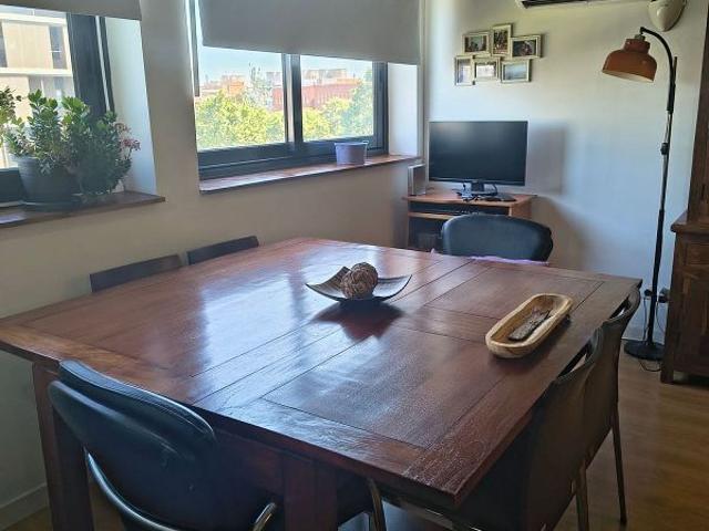 Local comercial en venta en calle Vigo, Hospitalet de Llobregat, L´, de 63 m² 3 habitaciones por 176.000