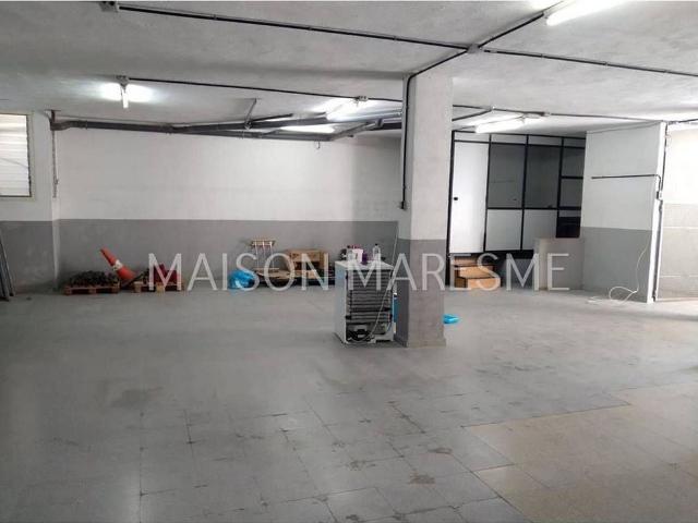 Local comercial en venta en Canet de Mar, de 250 m² por 195.000