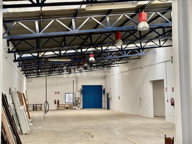 Local comercial en venta en Canillas de Aceituno