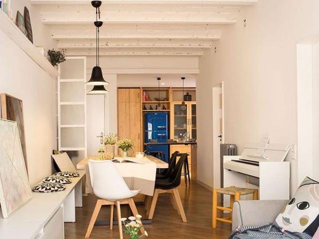Local comercial en venta en Canovelles, de 31 m² 1 habitación por 79.900