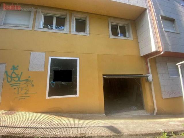 Local comercial en venta en Carral