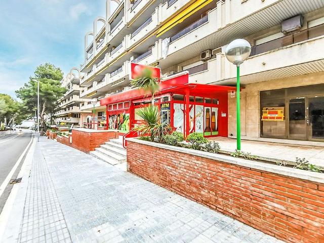 Local comercial en venta en carretera De la Costa, Salou, de 106 m² por 74.000