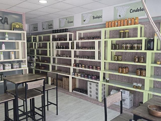 Local comercial en venta en carretera De Les Arenes, Roses, de 50 m² por 118.000
