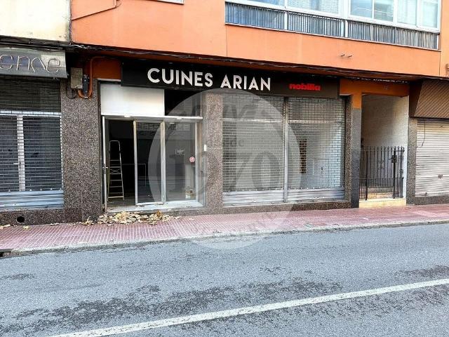 Local comercial en venta en carretera De Palamós, Sant Feliu de Guíxols, de 220 m² 1 habitación por 270.000