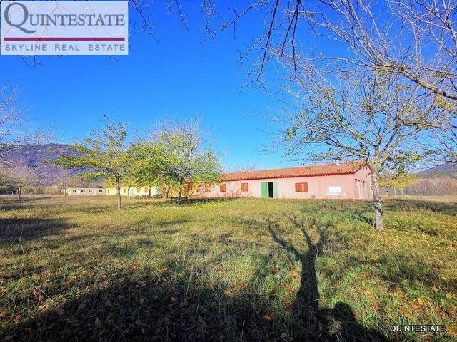 Nave industrial en venta en Cellera de Ter, La, de 1.400 m² 10 habitaciones por 760.000