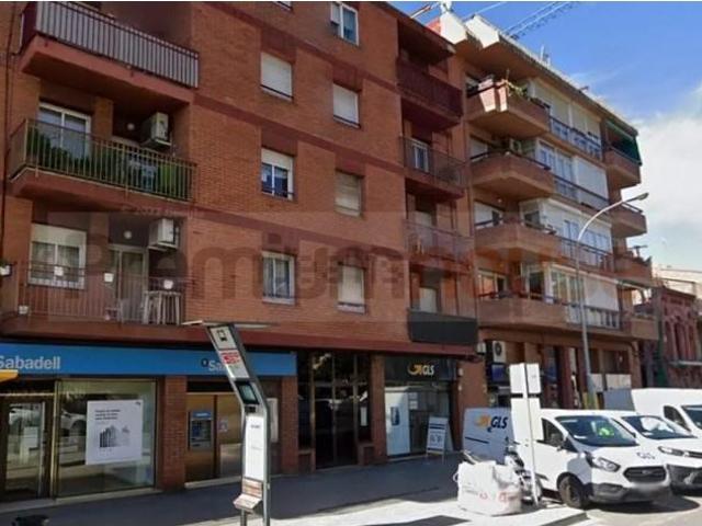 Local comercial en venta en Cervelló