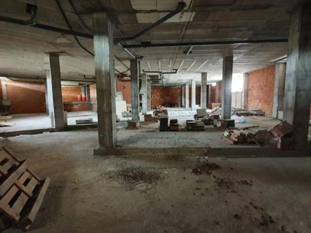 Local comercial en venta en Cieza, Avenida Abaran