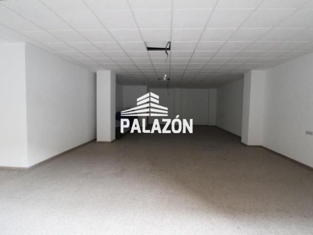 Local comercial en venta en Crevillent
