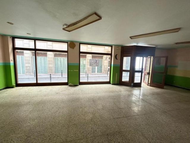 Local comercial en venta en Crevillent, Centro