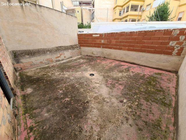 Local comercial en Venta en Crevillente, Alicante