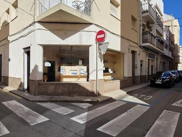 Local comercial en venta en Ametlla de Mar, l´, de 114 m² por 169.900