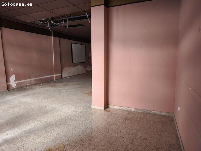 Local comercial en venta en Amposta