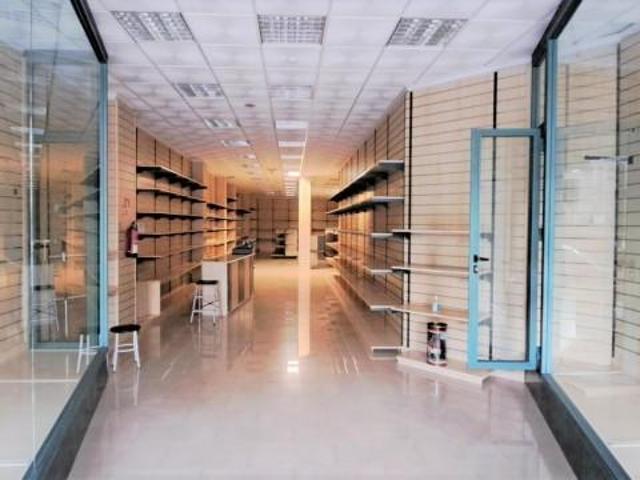 Local comercial en venta en Albacete, Feria