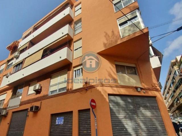 Local comercial en venta en Alicante, Campoamor