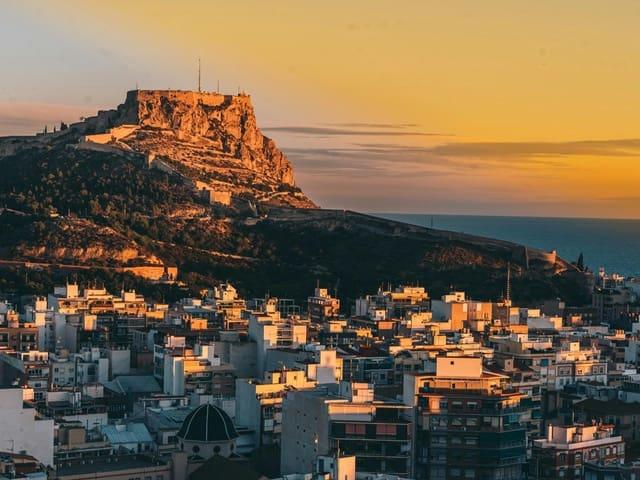 Local Comercial en venta en Alicante / Alacant, Alicante Costa Blanca