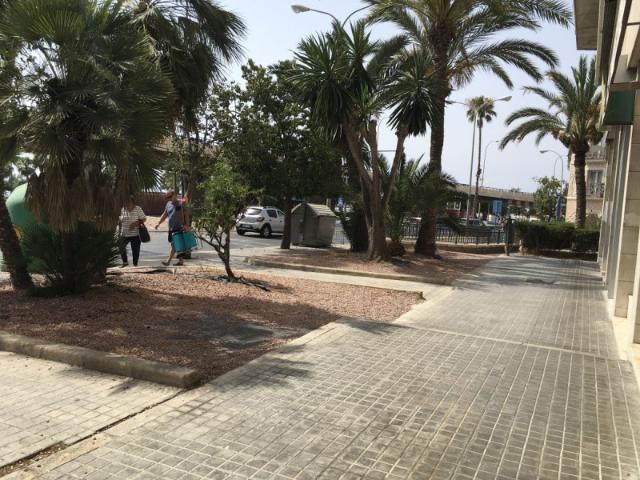 Local comercial en venta en Alicante, Virgen del Socorro Raval Roig
