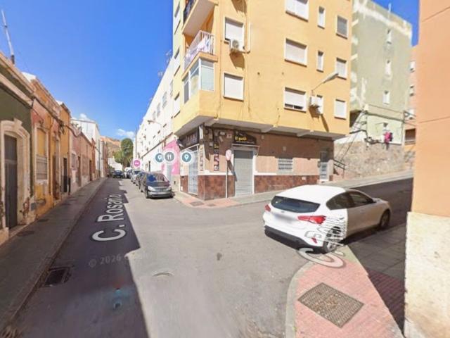 Local comercial en Venta en Almería Almería