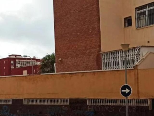 Local comercial en venta en Almería, Piedras Redondas Torrecárdenas