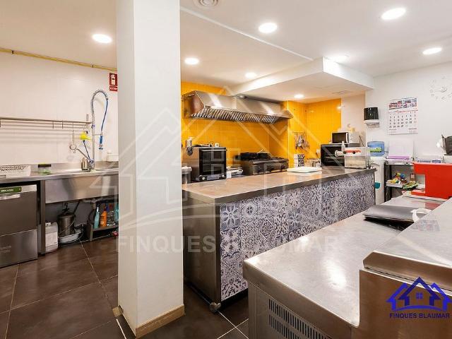 Local comercial en venta en Arenys de Munt, de 75 m² 3 habitaciones por 140.000