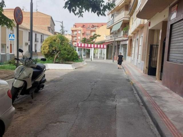 Local comercial en alquiler en Atarfe, Entrada desde albolote