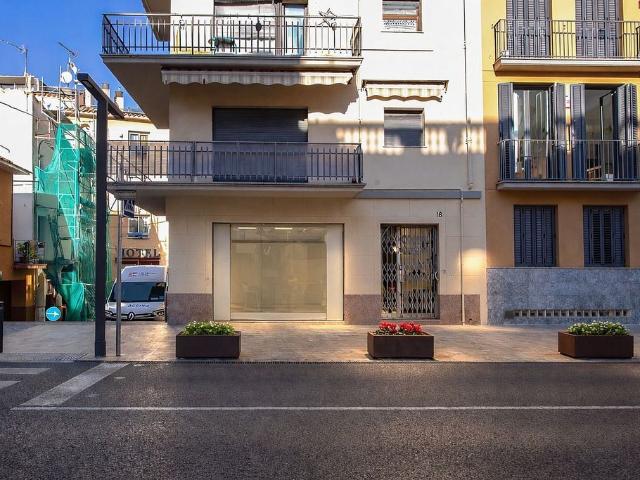 Local comercial en venta en avenida De Juli Garreta, Sant Feliu de Guíxols, de 83 m² 2 habitaciones por 290.000