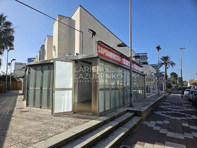 Local comercial en venta en avenida De la Diputació, Cambrils, de 130 m² 4 habitaciones por 320.000