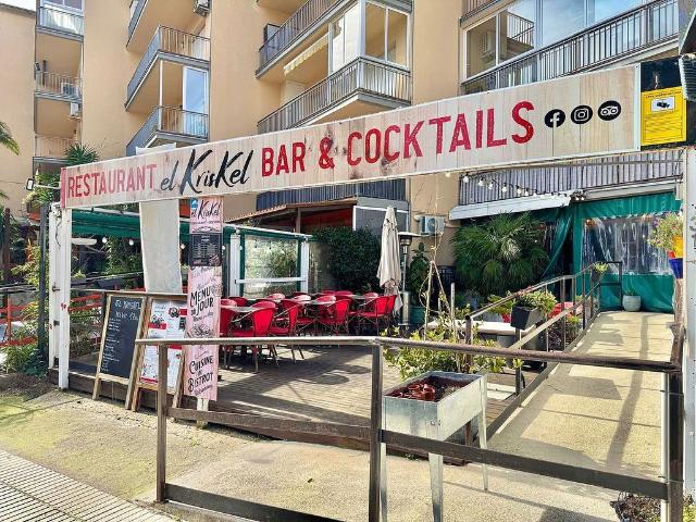 Local comercial en venta en avenida De la Platja, Roses, de 60 m² por 76.000