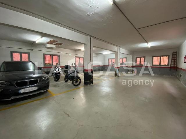 Local comercial en venta en avenida De L'anselm de Riu, Santa Coloma de Gramanet, de 266 m² 1 habitación por 175.000