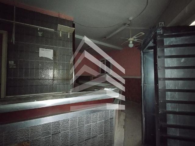 Local comercial en venta en avenida Del Doctor Bassols, Badalona, de 80 m² 3 habitaciones por 134.900