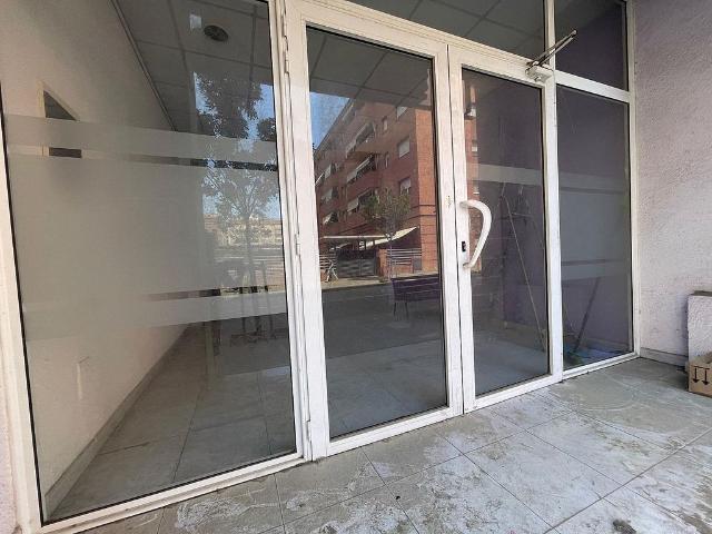 Local comercial en venta en avenida Del Mediterrani, Pineda de Mar, de 96 m² 2 habitaciones por 90.000