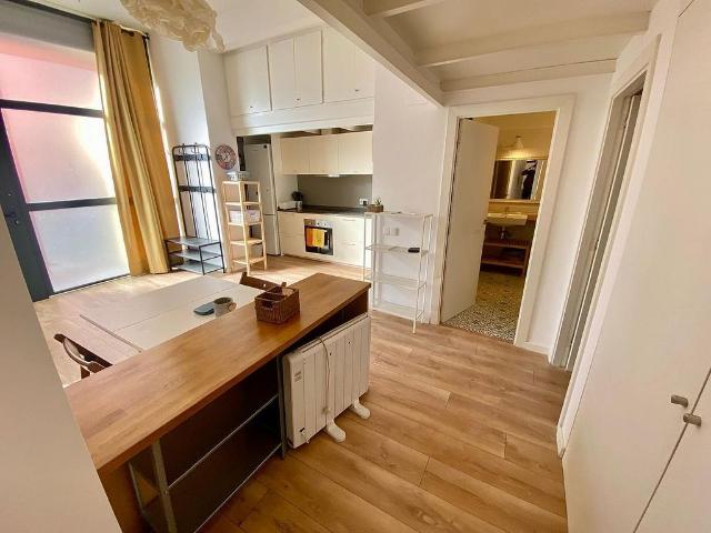 Local comercial en venta en avenida D'elies Pagès, Barcelona, de 72 m² 2 habitaciones por 145.000