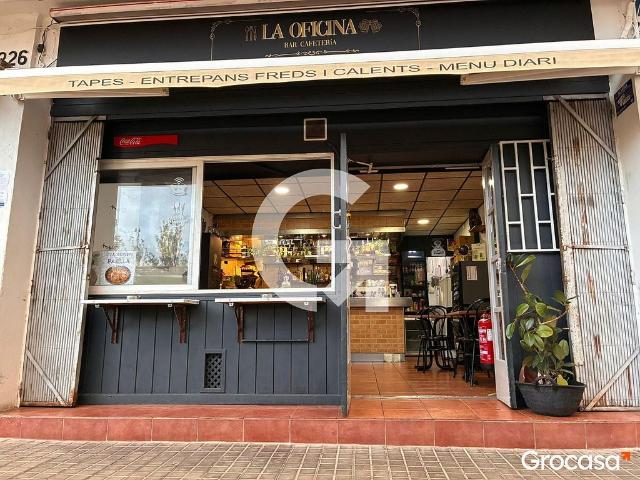 Local comercial en venta en avenida Mare de Déu de Bellvitge, Hospitalet de Llobregat, L´, de 46 m² 1 habitación por 39.000