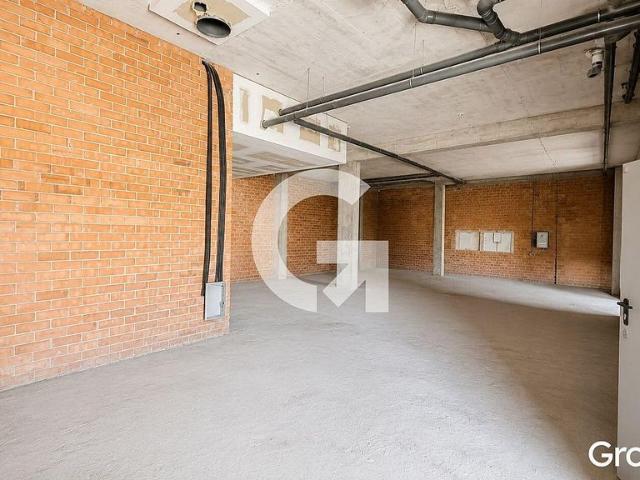 Local comercial en venta en avenida Onze de Setembre, Prat de Llobregat, El, de 204 m² 1 habitación por 314.000