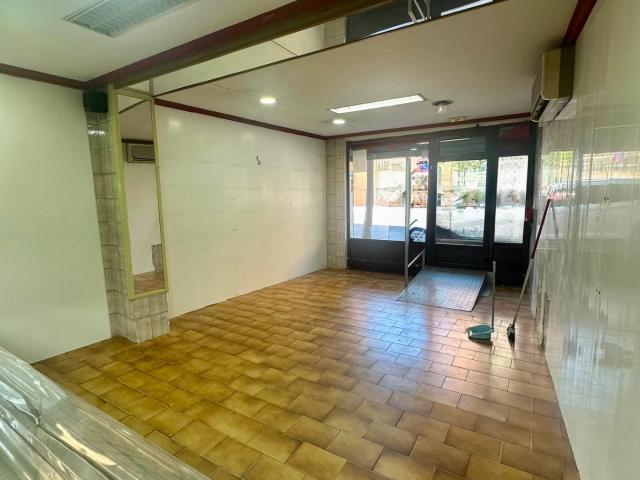 Local Comercial en Venta en Avenida Santa Ana, Tudela por €109.000