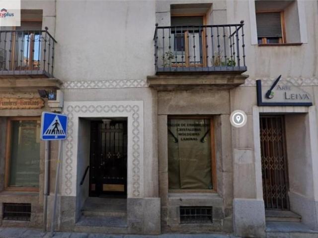 Local comercial en venta en Ávila, 05001